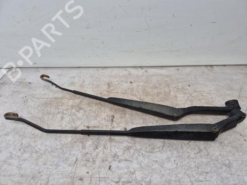 Used Front windshield wiper arm Front windshield wiper arm TOYOTA RAV 4 I (_A1_) [1994-2003] 32633116 32633116