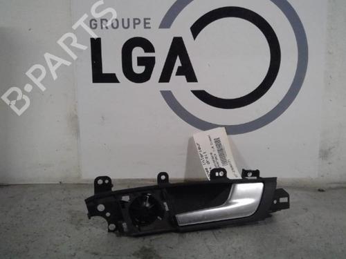 Used Rear right interior door handle AUDI A3 Sportback (8PA) 1.6 TDI (105 hp) 13866889