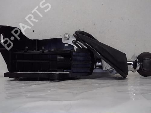 Used Gear lever FIAT 500 (312_) 1.2 (312AXA1A) (69 hp) 13844271