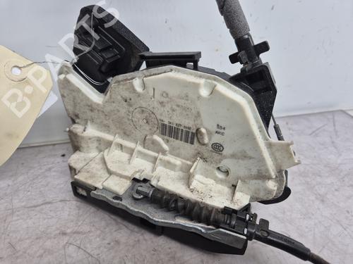 front-right-lock-vw-caddy-iv-mpv-sab-saj-2015-2016-2017-2018-2019-2020-33210893 main image