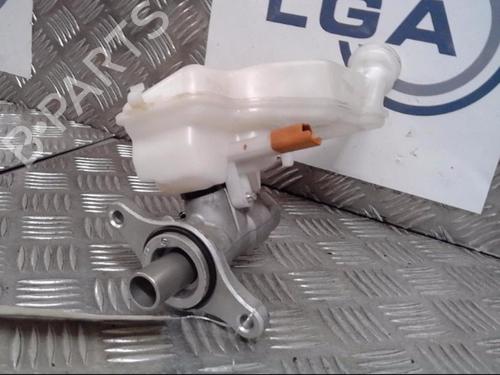 Brake master cylinder PEUGEOT 208 I (CA_, CC_) 1.2 VTI 82 | BP14520754M77 