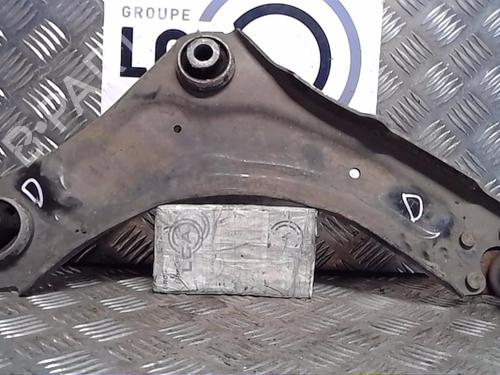 Used Left front suspension arm RENAULT FLUENCE (L3_) 1.5 dCi (L30D, L30L, L306, L33F, L33L, L33M, L33V, L33W) (110 hp) 14557858