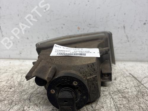 Used Left front fog light Left front fog light 38255641 38255641