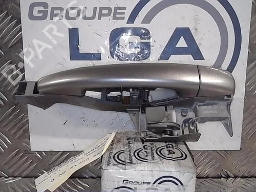Used Front right exterior door handle PEUGEOT 5008 (0U_, 0E_) 1.6 HDi (114 hp) 13860774