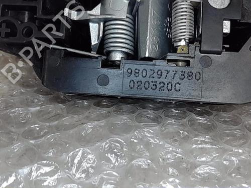 Venstre bak utvendig håndtak PEUGEOT 208 II (UB_, UP_, UW_, UJ_) 1.2 PureTech 100 (101 hp) 30924527