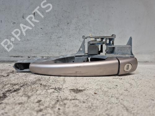 Used Front left exterior door handle PEUGEOT 208 I (CA_, CC_) 1.4 VTi (95 hp) 25300107