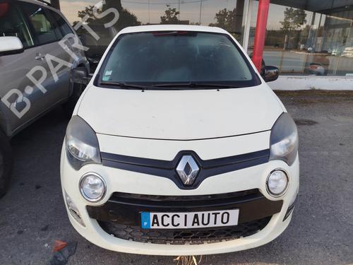 Brugte RENAULT TWINGO II (CN0_) 1.2 16V (CN04, CN0B) 4988581