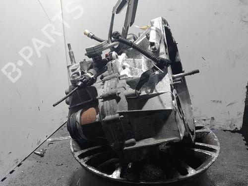 Used Gearbox DACIA DUSTER (HS_) 1.5 dCi (109 hp) 21815224