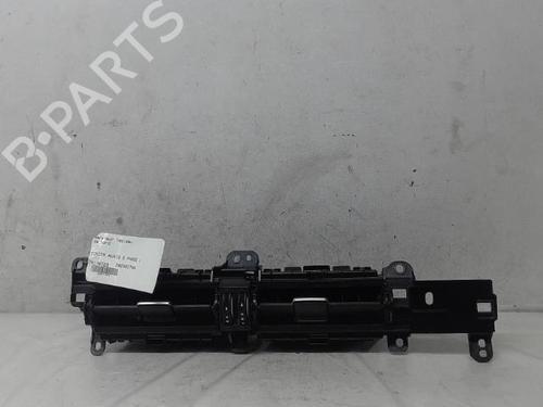 Air vent TOYOTA AURIS (_E18_) 1.8 Hybrid (ZWE186_, ZWE186R) | BP15135902I21 