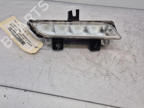 Used Left daytime light RENAULT CAPTUR I (J5_, H5_) 1.2 TCe 120 (118 hp) 31605214
