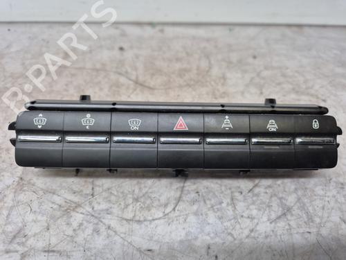 Advarselsbryter PEUGEOT 5008 (0U_, 0E_) 2.0 HDi (163 hp) 32633234