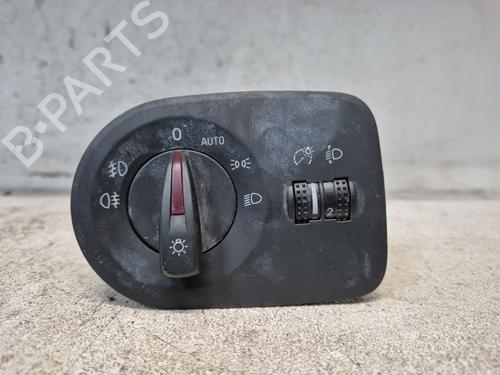 Used Headlight switch SEAT IBIZA IV (6J5, 6P1) 1.2 TDI (75 hp) 25450817