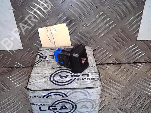 Used Warning switch PEUGEOT 208 I (CA_, CC_) 1.0 VTi (68 hp) 13861532