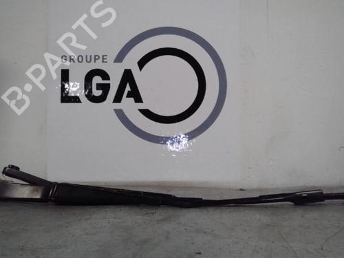 Used Front windshield wiper arm AUDI A1 Sportback (8XA, 8XF) 1.6 TDI (90 hp) 14548517