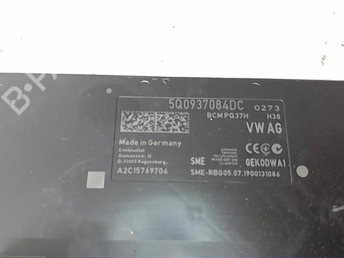 Used Fuse box VW GOLF VII (5G1, BQ1, BE1, BE2) 1.6 TDI (115 hp) 16567451