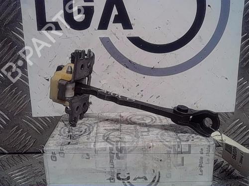 Hinge/Door check strap RENAULT SCÉNIC III (JZ0/1_) 2.0 16V (JZ0G, JZ0P, JZ1E, JZ1P) 824309533R