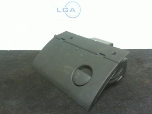 Used Glove box OPEL CORSA C (X01) 1.2 Twinport (F08, F68) (80 hp) 13870633