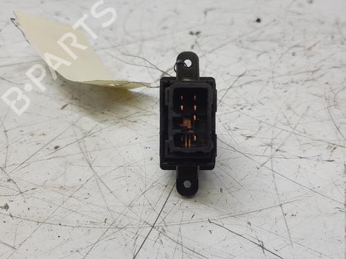 Used Right front window switch Right front window switch 36834795 36834795