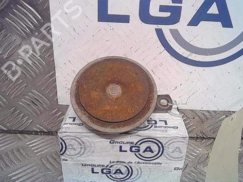 Used Horn LADA NIVA Closed Off-Road Vehicle (2121, 2131) 1700 i (80 hp) 14553119