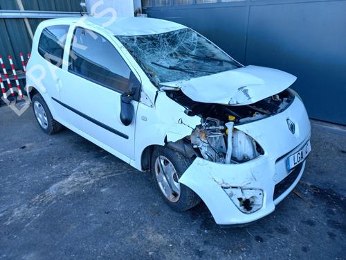 Engine control unit (ECU) RENAULT TWINGO II (CN0_) | BP30556246M57