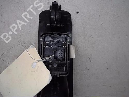 Used Right rear window switch RENAULT LAGUNA III (BT0/1) 2.0 dCi (BT01, BT08, BT09, BT0E, BT0K, BT12, BT1C, BT1D,... (150 hp) 13830186