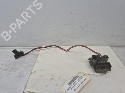 Used Heater resistor Heater resistor RENAULT TRAFIC II Van (FL) 2.0 dCi 115 (FL01, FL0U, FL00, FL0H, FL0M) (114 hp) 33477142 33477142
