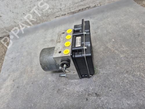 Used ABS pump PEUGEOT 5008 (0U_, 0E_) 1.6 HDi (112 hp) 30714466