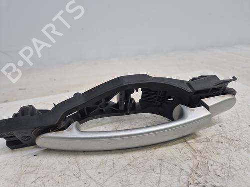rear-right-exterior-door-handle-vw-polo-iv-9n_-9a_-2001-2002-2003-2004-2005-2006-2007-2008-2009-2010-2011-2012-2013-2014-30332419 main image