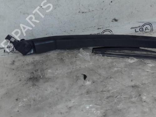 Used Rear windshield wiper arm RENAULT KOLEOS I (HY_) 2.0 dCi 4x4 (HY0K) (150 hp) 18203519