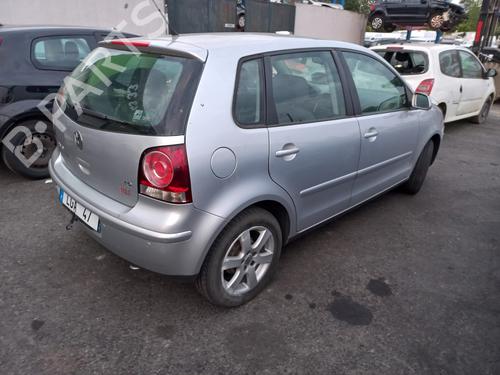 Right front fog light VW POLO IV (9N_, 9A_) | BP30163843C31