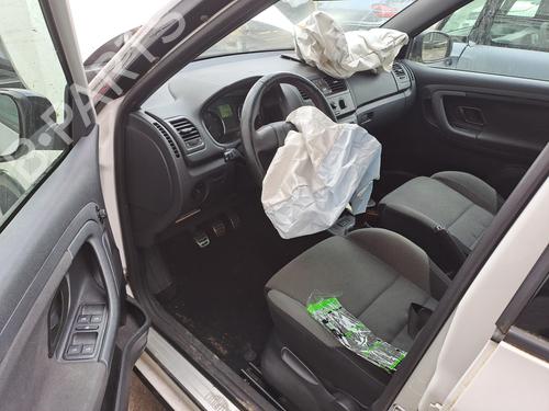 Switch SKODA FABIA II (542) 1.2 TSI | BP26227756I30 - Image 14
