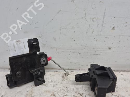 Used Tailgate lock Tailgate lock DACIA SANDERO 1.5 dCi (88 hp) 33477105 33477105