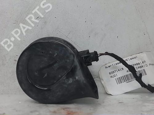 Used Horn AUDI A3 Convertible (8P7) 1.9 TDI (105 hp) 17074956