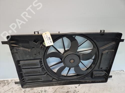 Used Radiator fan FORD TRANSIT CUSTOM V362 Van (FY, FZ) 2.2 TDCi (155 hp) 31119270
