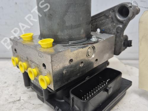 abs-pump-mercedes-benz-e-class-coupe-c207-2009-2010-2011-2012-2013-2014-2015-2016-33443978 main image