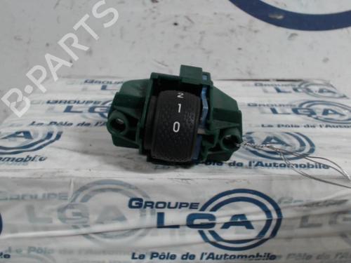 Used Headlight switch FIAT MULTIPLA (186_) 1.9 JTD (186AXE1A) (120 hp) 14547312