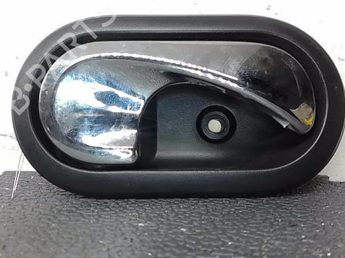 Used Front right interior door handle DACIA DUSTER (HS_) 1.5 dCi (109 hp) 23251016