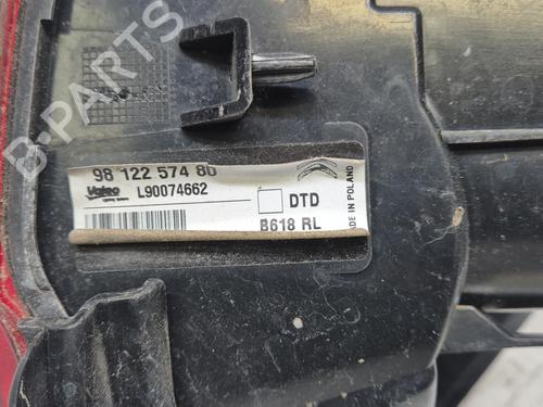 Used Right taillight Right taillight CITROËN C3 III (SX) 1.2 VTi 82 (82 hp) 36425509 36425509