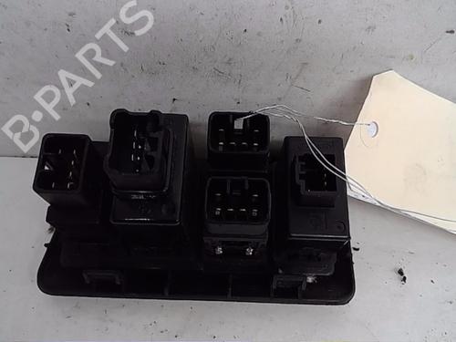 Used Switch HYUNDAI SANTA FÉ II (CM) 2.2 CRDi 4x4 (155 hp) 14523460
