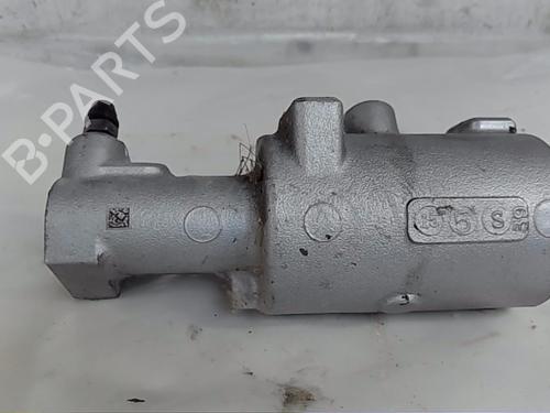 Used Brake master cylinder TOYOTA AURIS (_E18_) 1.8 Hybrid (ZWE186_, ZWE186R) (136 hp) 20507717