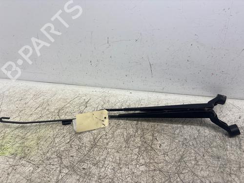 front-windshield-wiper-arm-nissan-pixo-ua0-2009-38226187 main image