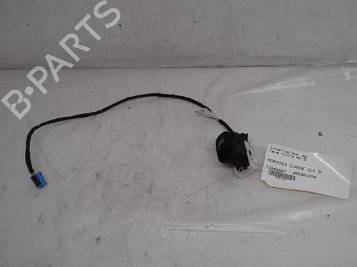 Used Right front window switch MERCEDES-BENZ CLK (C209) CLK 500 (209.375) (306 hp) 13826601