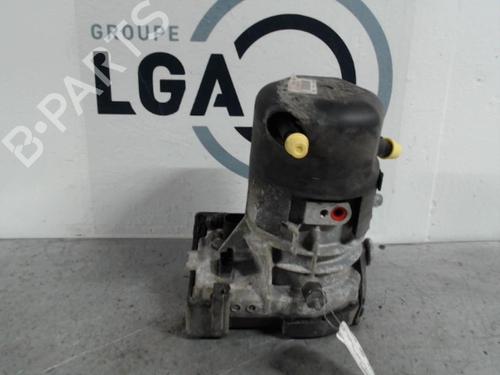 Used Steering pump Steering pump 13868493 13868493