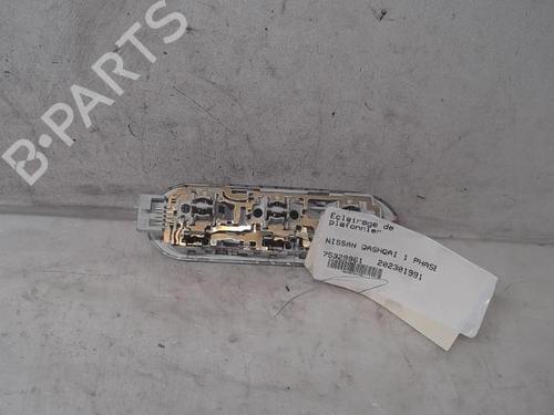 Used Interior roof light NISSAN QASHQAI / QASHQAI +2 I (J10, NJ10, JJ10E) 1.5 dCi (106 hp) 15523331