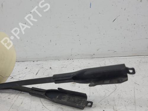 Used Front windshield wiper arm Front windshield wiper arm ALFA ROMEO MITO (955_) 1.4 Turbo MultiAir (955AXM1A, 955AXR11) (135 hp) 36100171 36100171