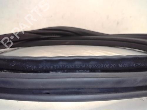 Rubber door seal PEUGEOT 208 II (UB_, UP_, UW_, UJ_)  | BP14562717C142