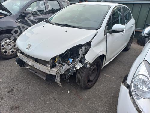 Right front door PEUGEOT 208 I (CA_, CC_) 1.6 HDi / BlueHDi 75 | BP29215090C3 