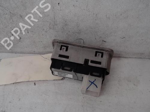 Used Left rear window switch CHRYSLER 300C Touring (LX, LE) 3.0 CRD (218 hp) 13824287