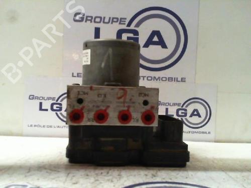 ABS Bremseaggregat KIA CEE'D Hatchback (ED) [2006-2012]  13871497