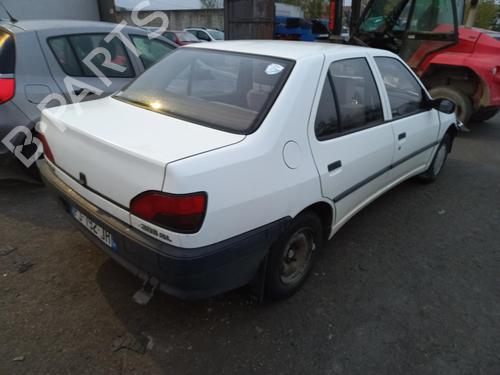 Right taillight PEUGEOT 306 (7B, N3, N5)  | BP16566564C35 